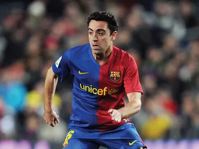 Explore the latest Manchester United rumors as Xavi reportedly targets an £83m signing to replace Erik ten Hag, and INEOS considers selling an unhappy star. Stay updated on key player exits and management changes at Old Trafford.”